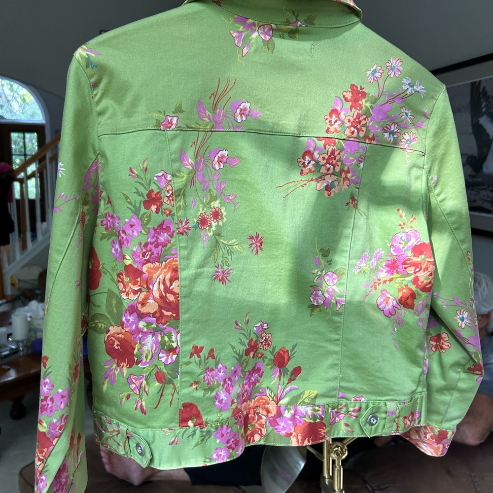 Ami Crop Jacket - image 4